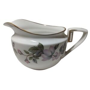 Vintage Royal Worcester Creamer Fine Bone China June Garland Roses Gold Trim‎
